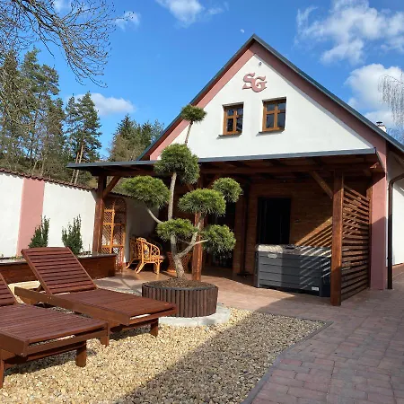 公寓 Sg Se Soukromym Wellness Nová Paka